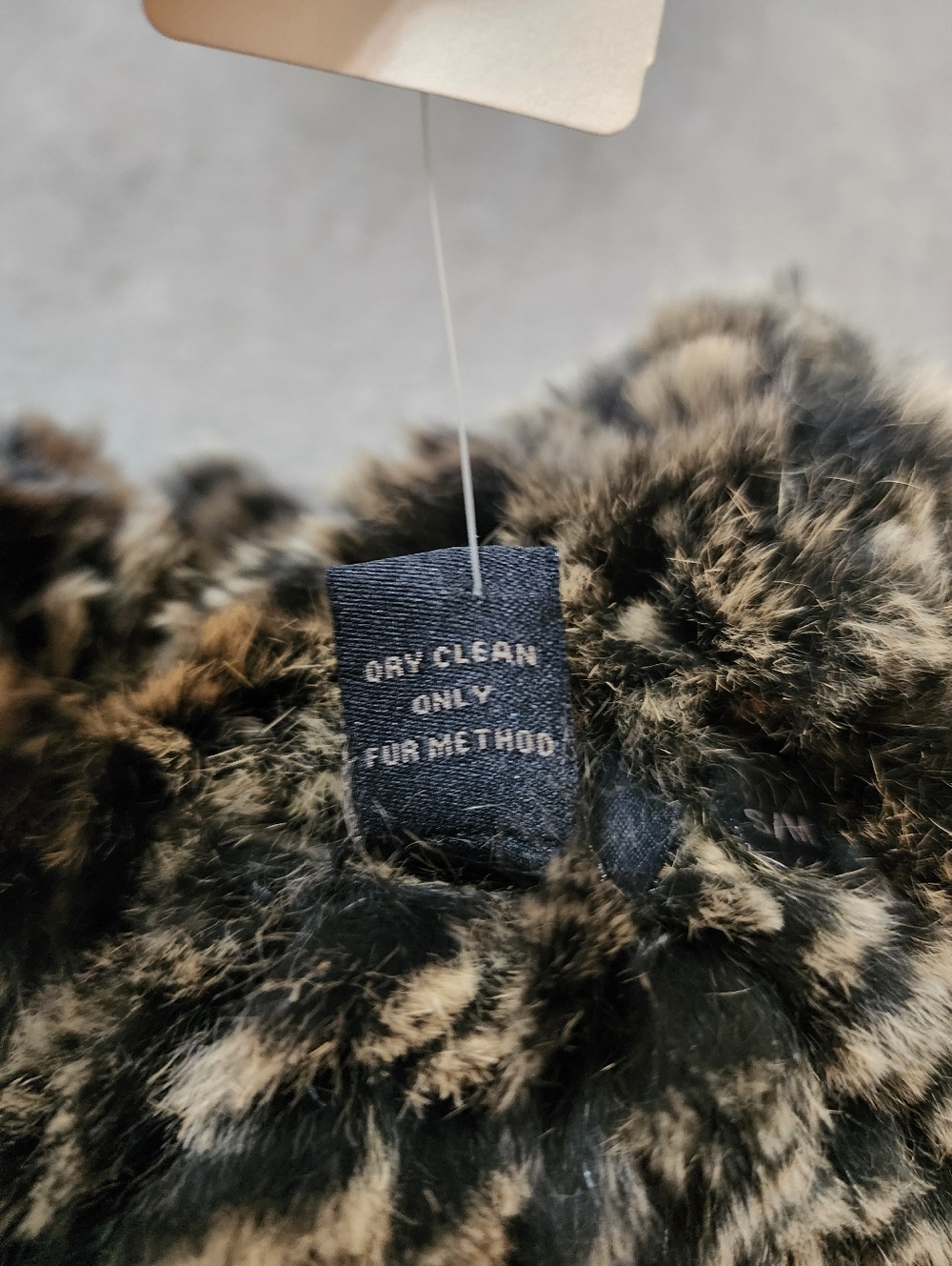 Saks Fifth Avenue Fur Vest NWT | Animal Print Brown Black S/M - Picture 4 of 6